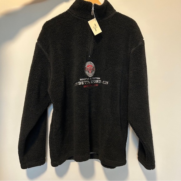 Mondetta Sports Pullover - Picture 2 of 4